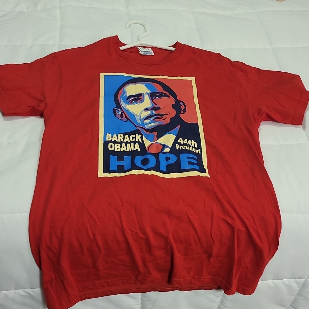 Red Barack Obama Hope T-Shirt